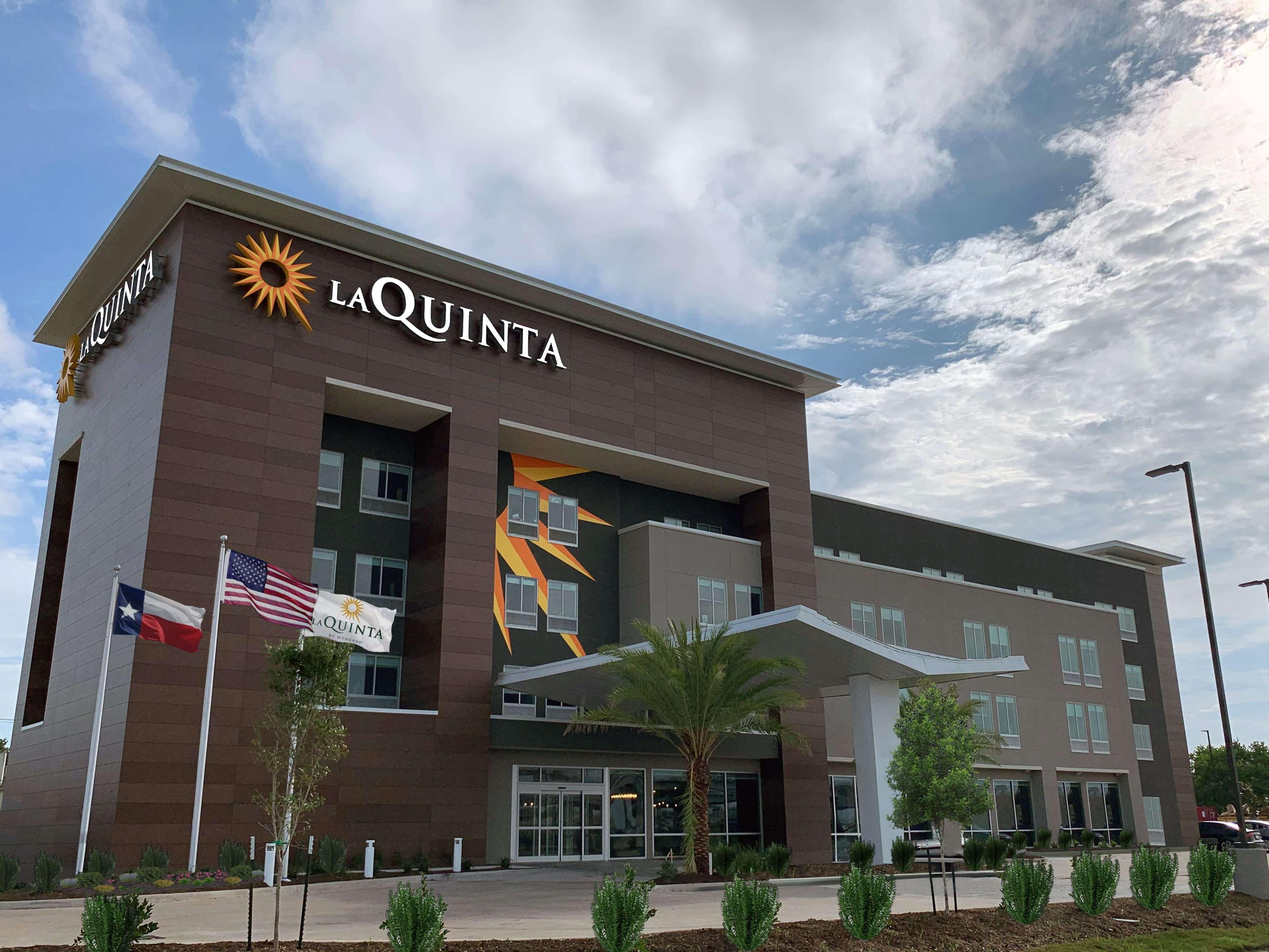 La Quinta Inn & Suites By Wyndham Texas City I 45 Buitenkant foto