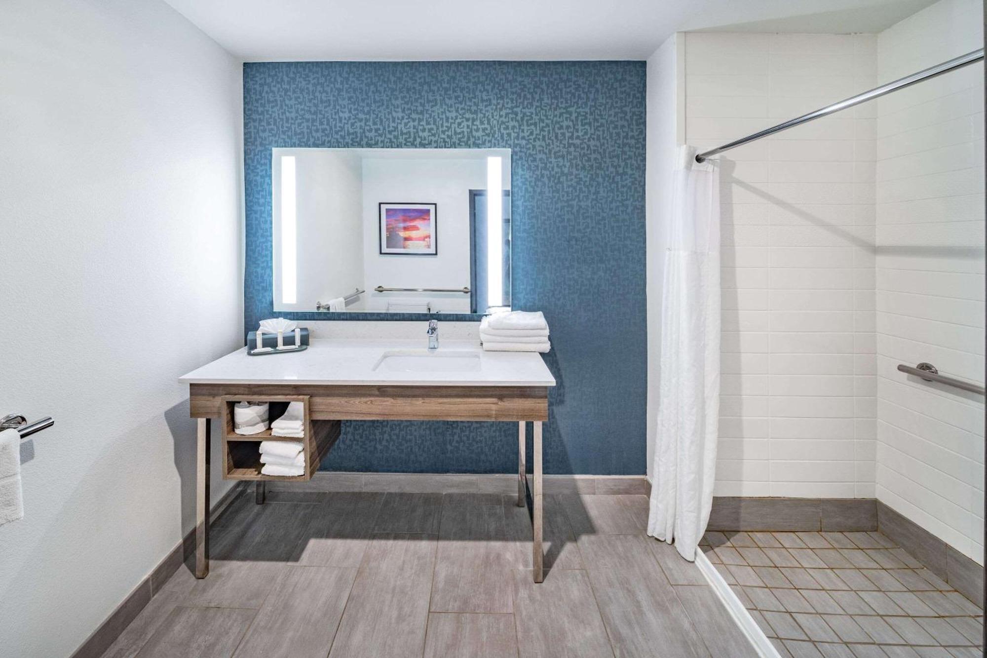 La Quinta Inn & Suites By Wyndham Texas City I 45 Buitenkant foto